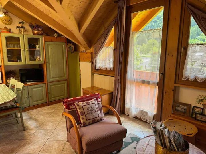 Appartement "Fresia" Chalet Turistico A Fisto à Spiazzo  Extérieur photo